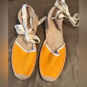 Soludos Women's Linen Lauren Lace-up Flat Sandal in Poppy Orange Size 8